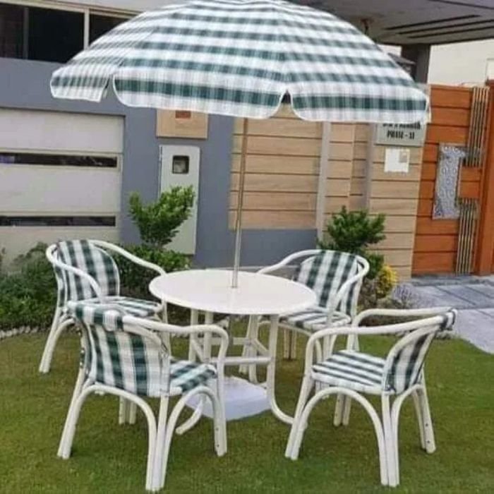 outdoor dinning set